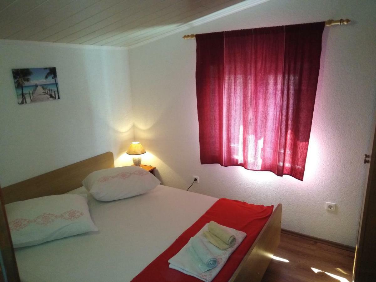 Apartman Rodic Omiš Dış mekan fotoğraf